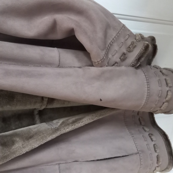 Novelti Plus 3X faux fur jacket with hoodie khaki/olive color - Picture 6 of 15